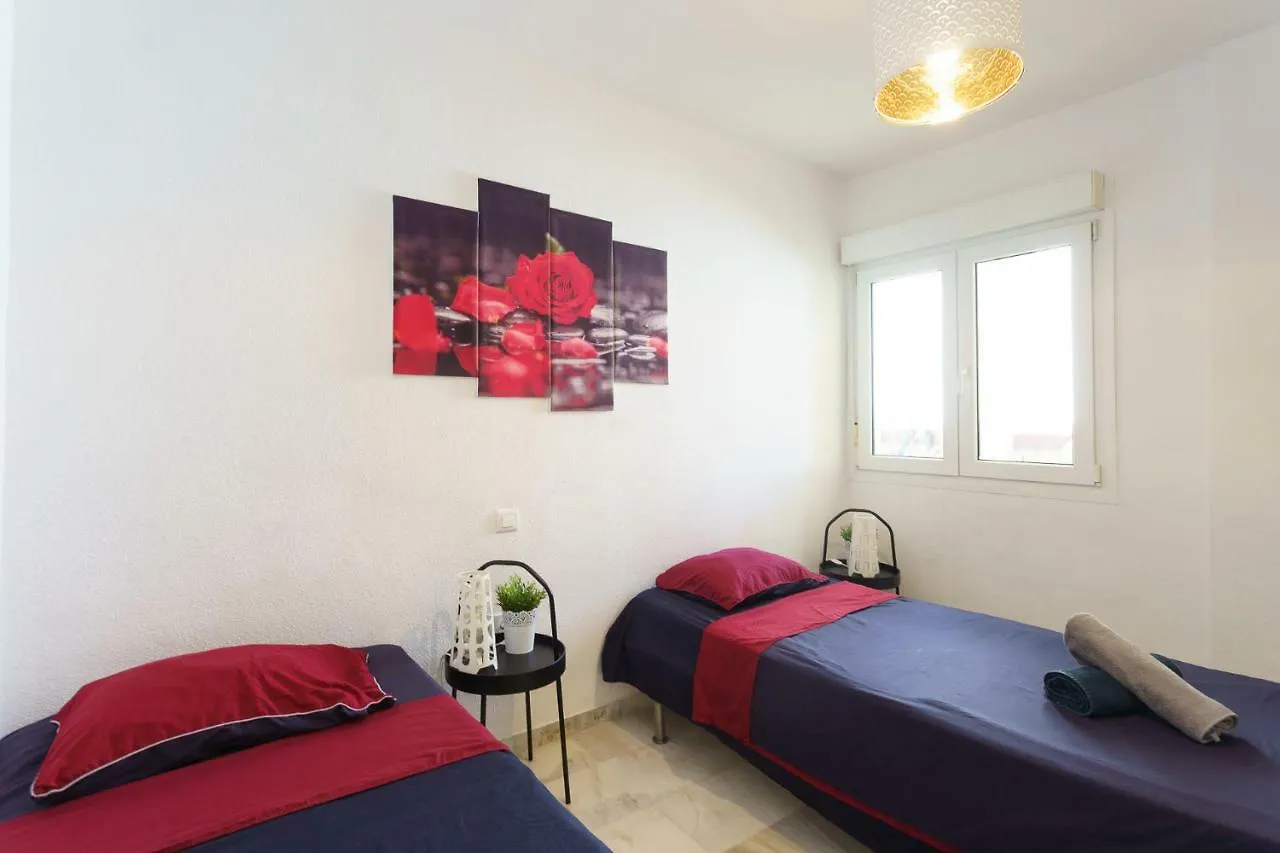 Spacious Beachfront Flat With Sea Views And Private Indoor Parking Benalmadena
